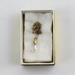 Unmarked Clear Crystal Pendant Necklace Gold Tone 15.5 in