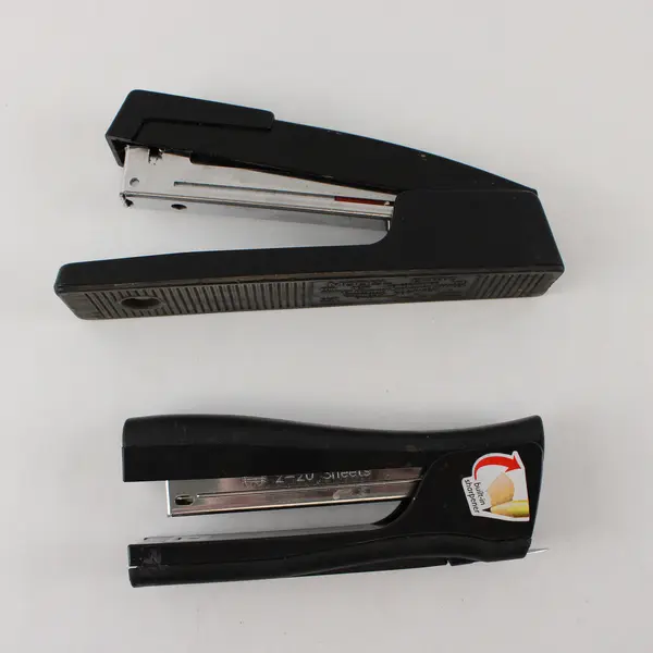 Lot of 2 Bostitch Black Desktop Staplers Tested and Working