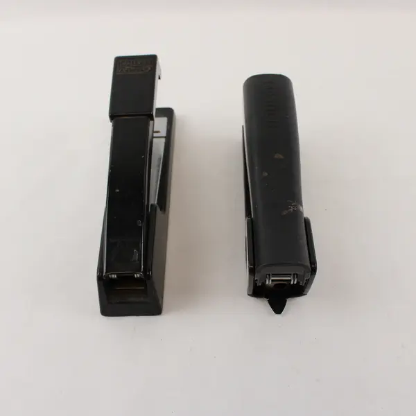 Lot of 2 Bostitch Black Desktop Staplers Tested and Working