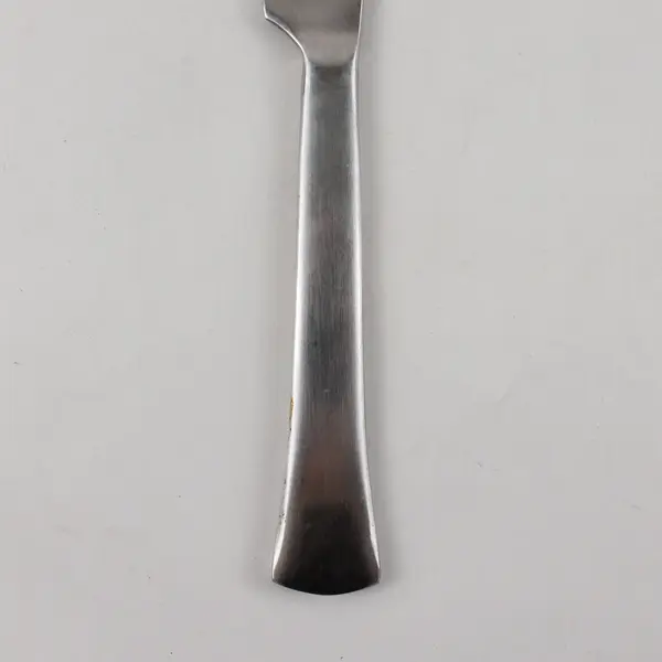 Lot of 4 Yarmouth Dinner Knives by Cuisinart Stainless Steel