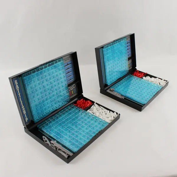 VTG 1978 Battleship Game by Milton Bradley Complete - Good Condition - No Box