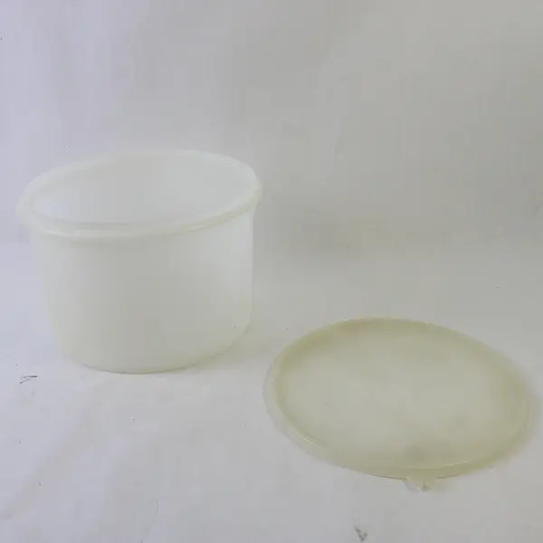 Vintage Tupperware Econo-Canister Round Storage Container 267-3 & Lid 230-20