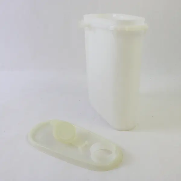 Vintage Tupperware 587-7 Beverage Buddy 2 Qt Container 