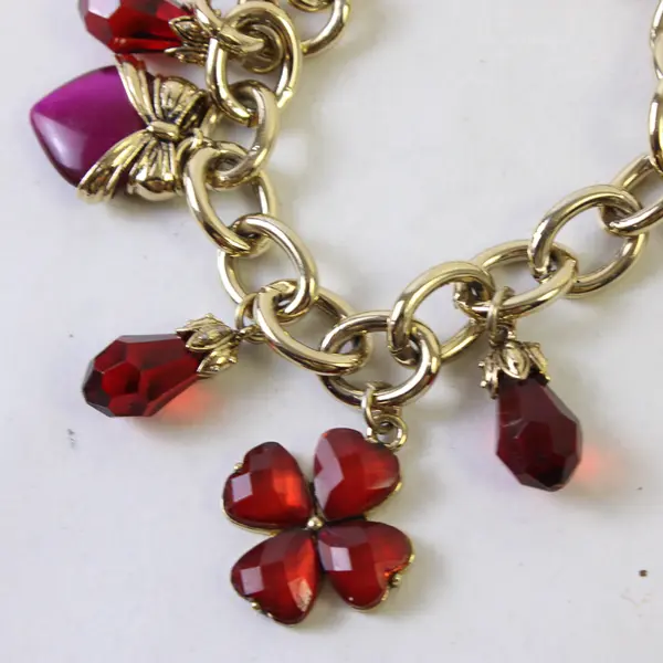 Liz Claiborne Sweet Heart Gold Tone Charm Bracelet 7-3/4"