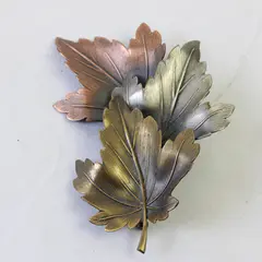 Vintage K&T Multi-Tone Metal Maple Leaf Brooch