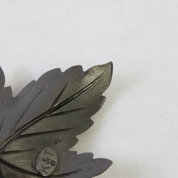 Vintage K&T Multi-Tone Metal Maple Leaf Brooch