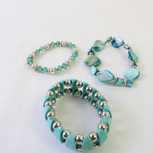 Lot of 10 Assorted Fashion Bracelets Beaded Stretch Mixed Styles