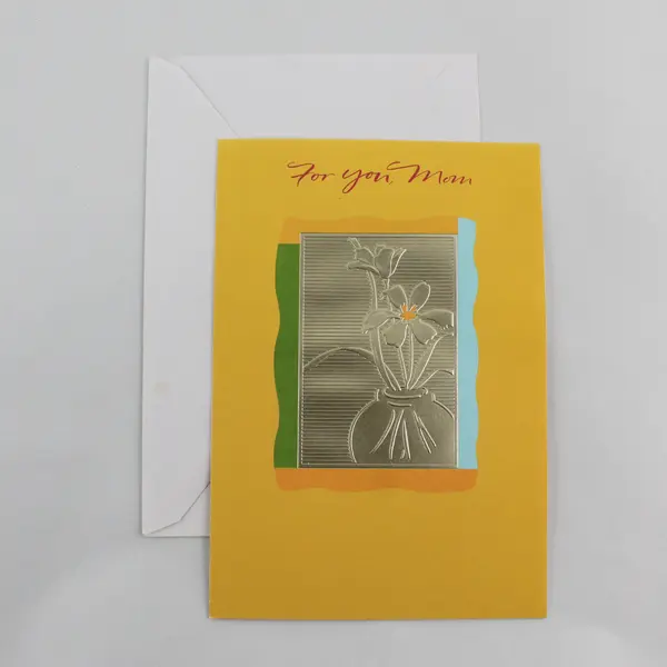 Hallmark Expressions Happy Birthday Mom Floral Greeting Card UNUSED