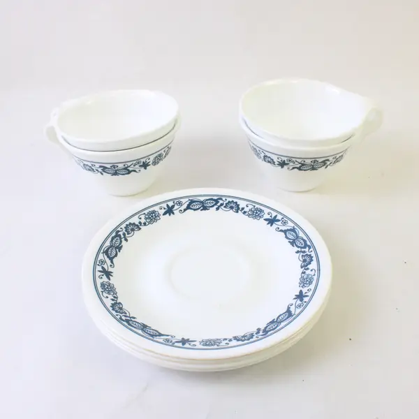 8 Pc Corelle Old Town Blue Flat Cup and Saucer Set