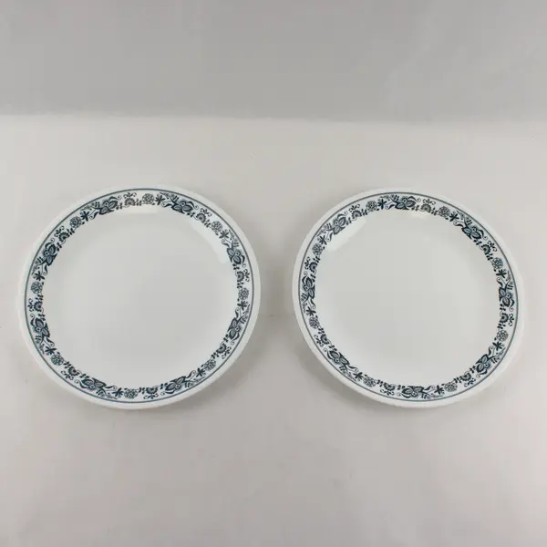 Set of 2 Corelle Old Town Blue Dinner Plates 10-1/4"