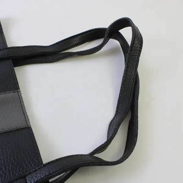 Vince Camuto Black and Gray Pebbled Faux Leather Shoulder Bag Tote