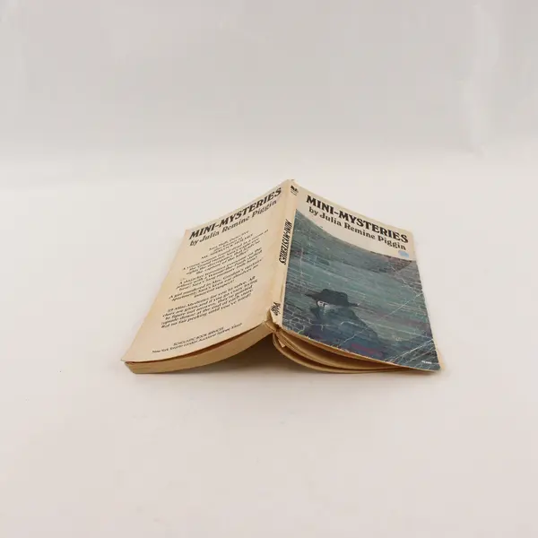VTG 1973 Paperback Mini-Mysteries Julia R Piggin PB Collection of Short Stories