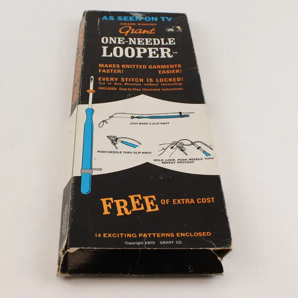VTG 1970 Grant One-Needle Looper, Teal Blue Color in Original Box