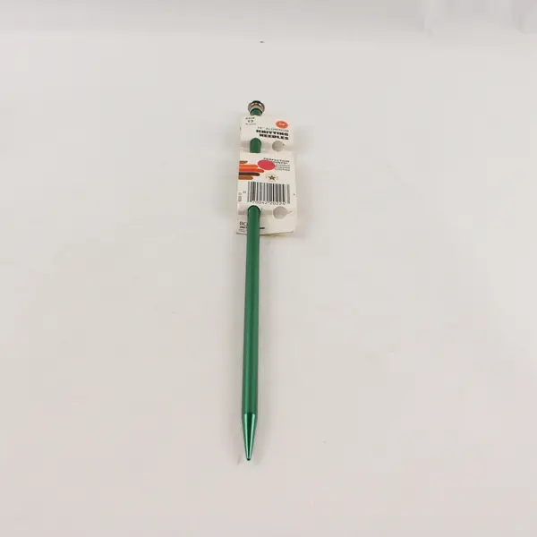 One Boye Green Aluminum 14" Knitting Needle Size 13