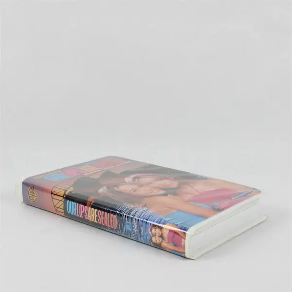 Our Lips Are Sealed VHS Tape 2000, The Olsen Twins, #37236  