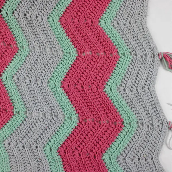 Handmade Crocheted Tassel Throw Blanket Gray Pink Mint Green 100x100