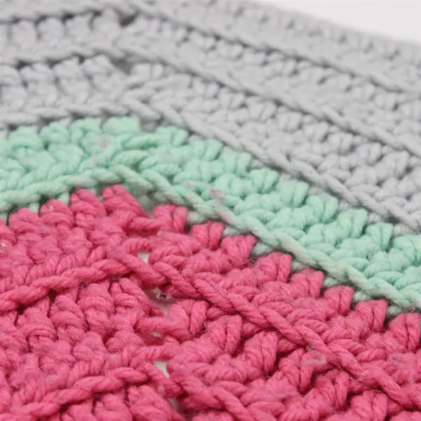 Handmade Crocheted Tassel Throw Blanket Gray Pink Mint Green 100x100