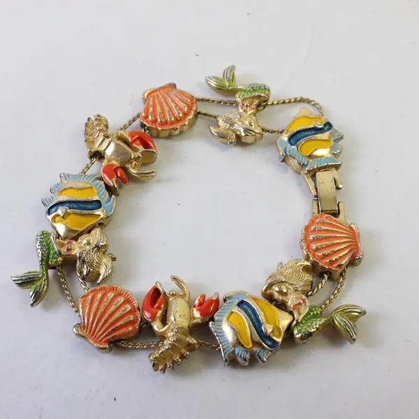 Vintage Enamel Sea Animals Nautical Themed Gold-Tone Bracelet 7-1/2"