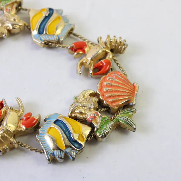 Vintage Enamel Sea Animals Nautical Themed Gold-Tone Bracelet 7-1/2"
