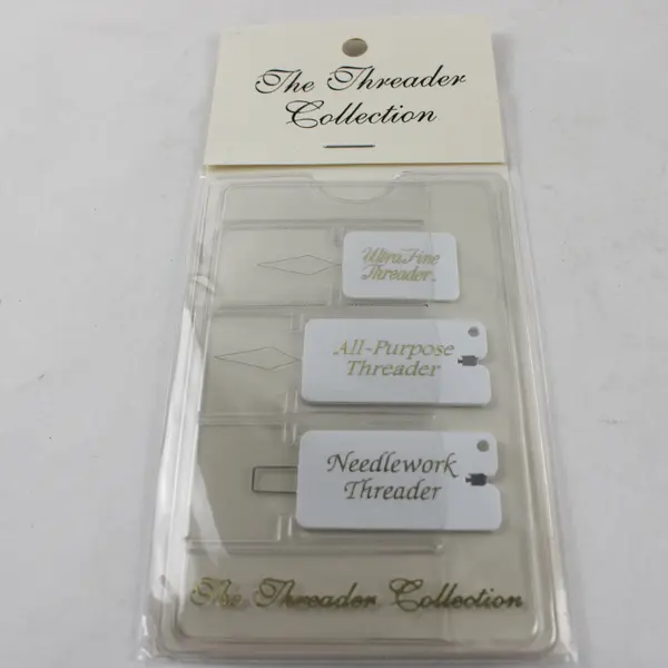 Lot of Assorted Embroidery Sewing Tools Needles Thread Clips Threaders
