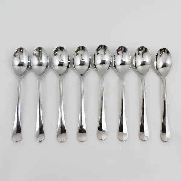 Lot of 8 Gourmet Settings 18/0 Stainless 8.25" Oval Soup Spoons