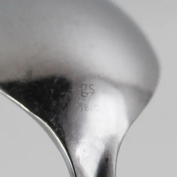 Lot of 8 Gourmet Settings 18/0 Stainless 8.25" Oval Soup Spoons