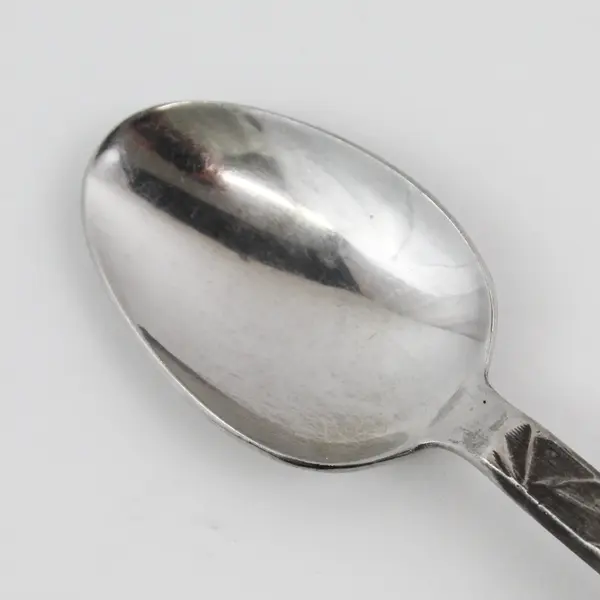 Lot of 6 Gourmet Settings New Wave Pattern 18/8 SS Oval Soup Spoons 7.75"