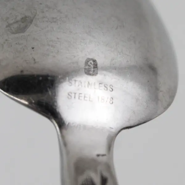 Lot of 6 Gourmet Settings New Wave Pattern 18/8 SS Oval Soup Spoons 7.75"