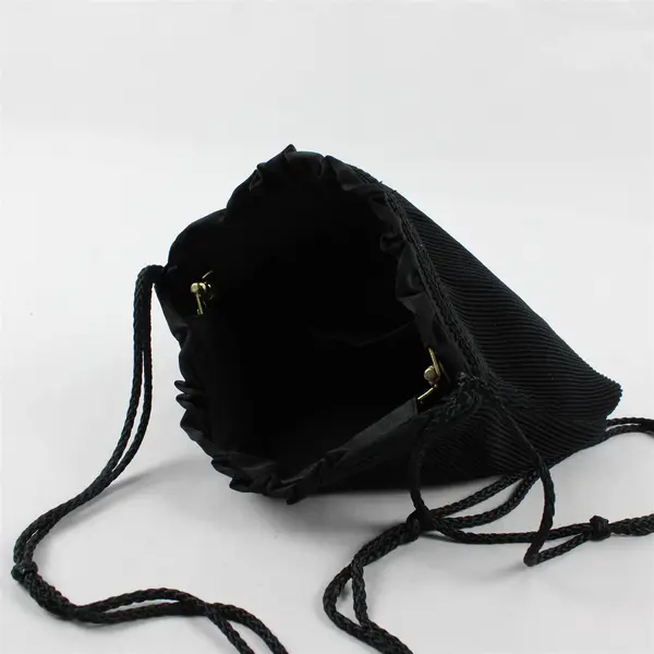 Vintage La Regale Ltd Black Ruffle Detail Small Shoulder Purse 9.5"x7"