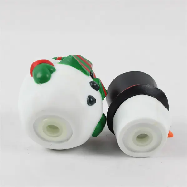 NIB Vintage Avon Gift Collection Top Hat Snowman Salt & Pepper Shaker