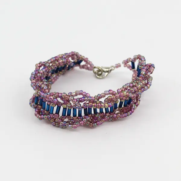 Iridescent Purple and Blue Seed Bead Bracelet 6-3/4"