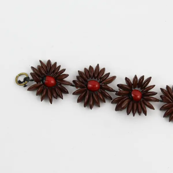 Vintage Handmade Brown Koa Seed Flower Beaded Bracelet 7-3/4"