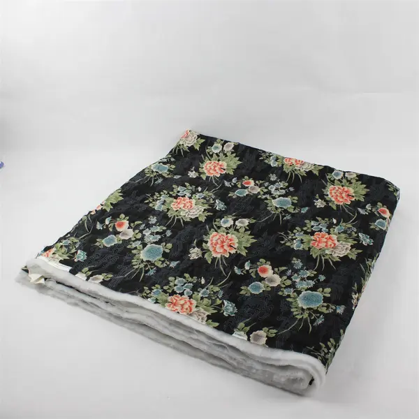 Hoffman California Fabric Asian-Inspired Floral Pattern 2-1/4 Yds x 42 in