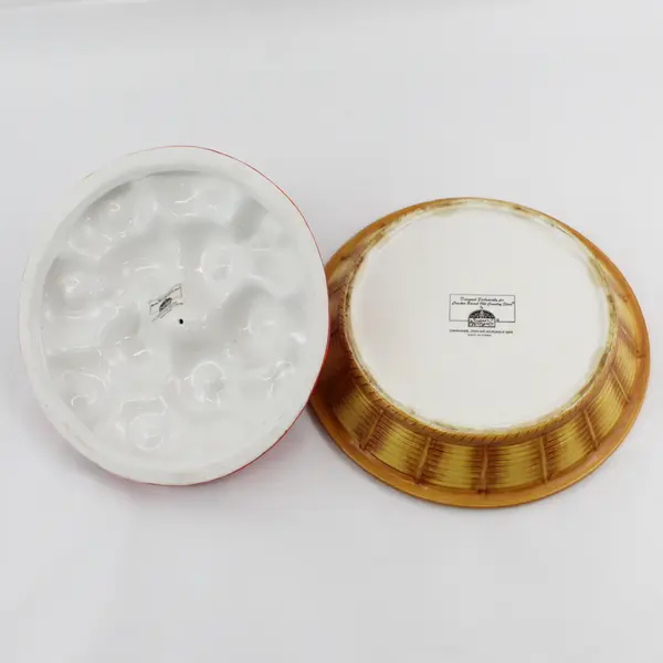 Cracker Barrel Susan Winget Exclusive Apple Pie Dish With Lid