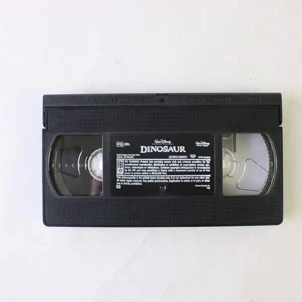 Dinosaur (VHS, 2000, Ralph Zondag/Eric Leighton, Walt Disney, Animated/Kids)