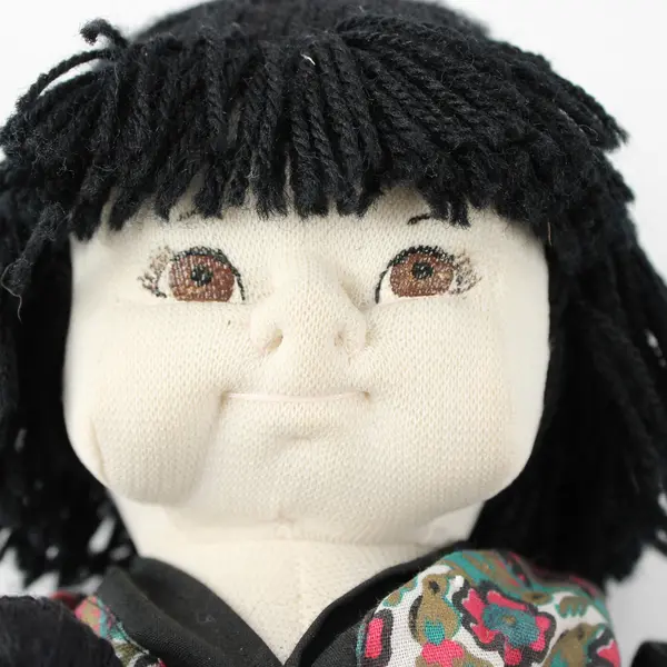Vintage Asian Soft-Sculpted Fabric Dolls Collectible Pre-Owned