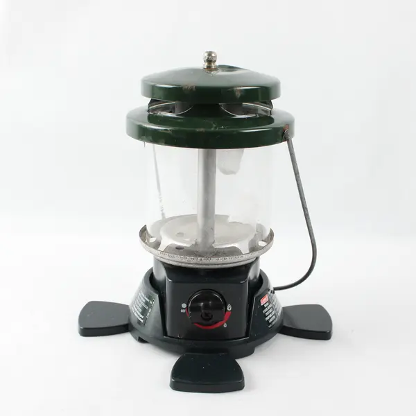 Coleman Dual Mantle Portable Propane Camp Lantern 5155B Hard Case