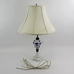 Antique Boston And Sandwich Glass Lamp And Shade