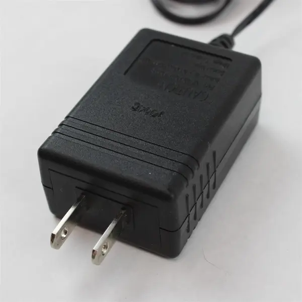 JVC AP-V16U AC Adapter Power Supply Everio Camcorder Untested Used