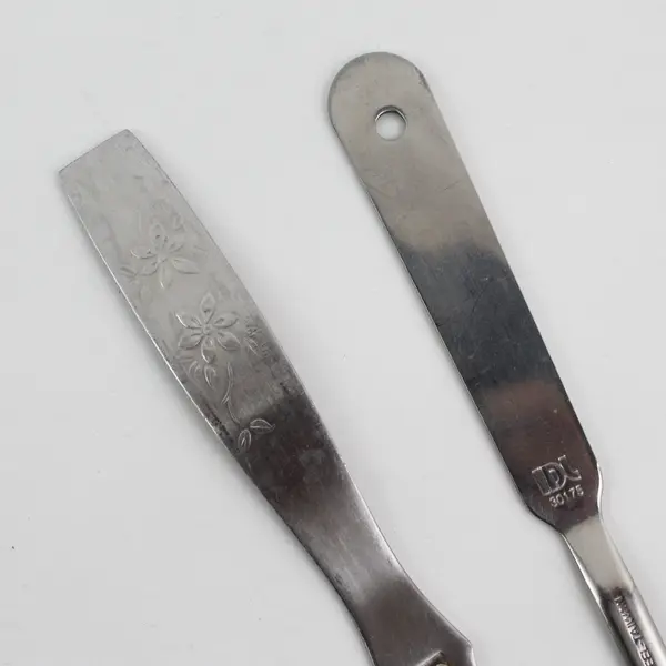 Lot of 2 Vintage Stainless Steel Letter Openers Scroll Floral IDL Plain