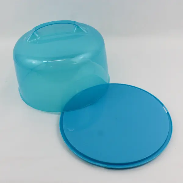 2005 PackerWare Blue Plastic Cake Carrier 11" Diameter