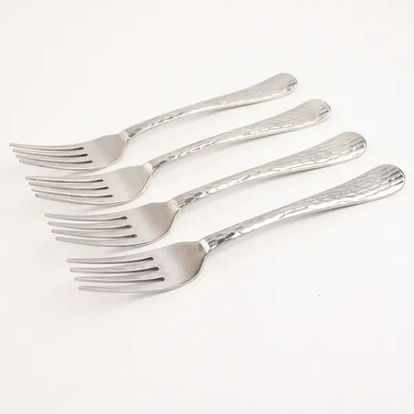 Set of 4 World Aspire Stainless Dinner Forks  7.5in