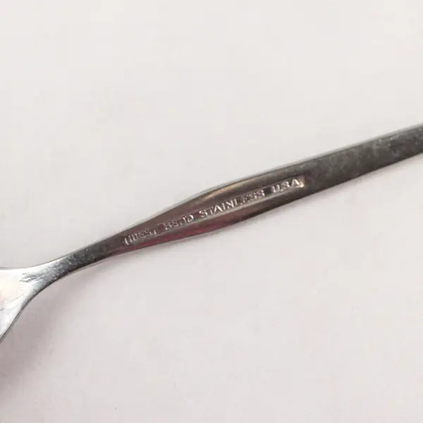 West Bend Shadow Weave Stainless Dinner Fork 7.5 in