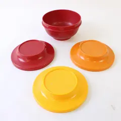 Tupperware 1436-16 Red Bowl Container w Lid 2 Extra Lids Yellow Orange