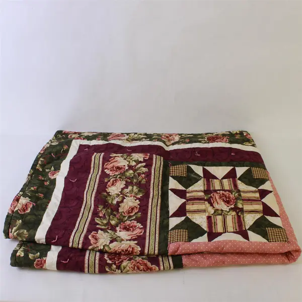 Handmade Pink Green and White Rose Pattern Quilt 38" x 53"