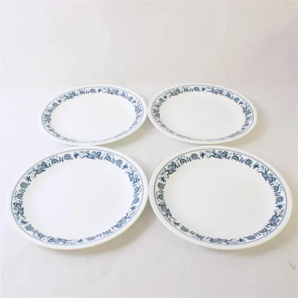Set of 4 Corelle Old Town Blue Salad Plates 8-1/2"