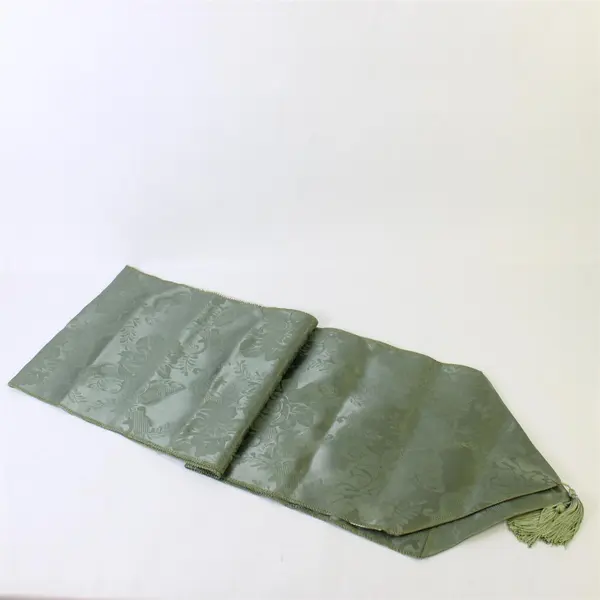 Better Home Plastics Corp Floral Design Sage Green Table Runner 12" x 72"
