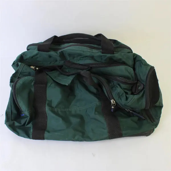 G.H. Bass & Co. Outdoor Gear Forest Green Duffle Bag 19" x 11" x 11" Flawed