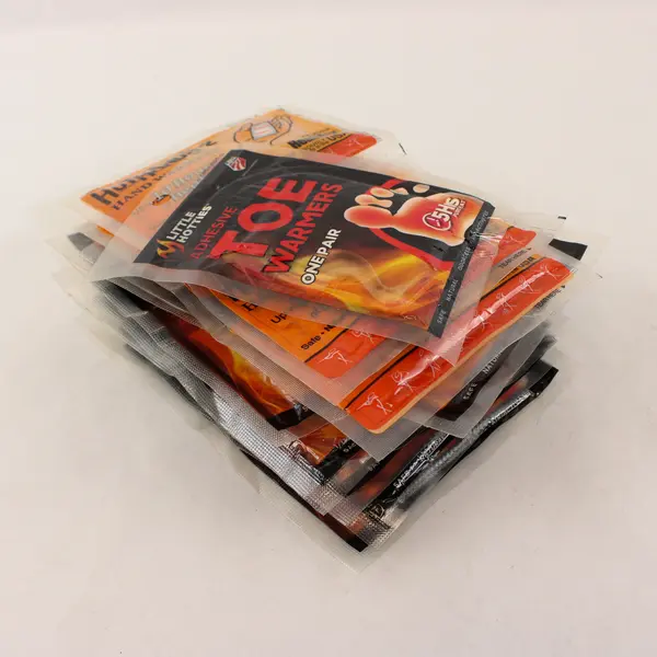 Lot of 11 HotHands & Little Hotties Hand Toe Warmers 07/2018 New