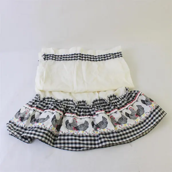 Set of 2 Handmade Retro Chicken Print Kitschy Cafe Curtains 29" x 35"